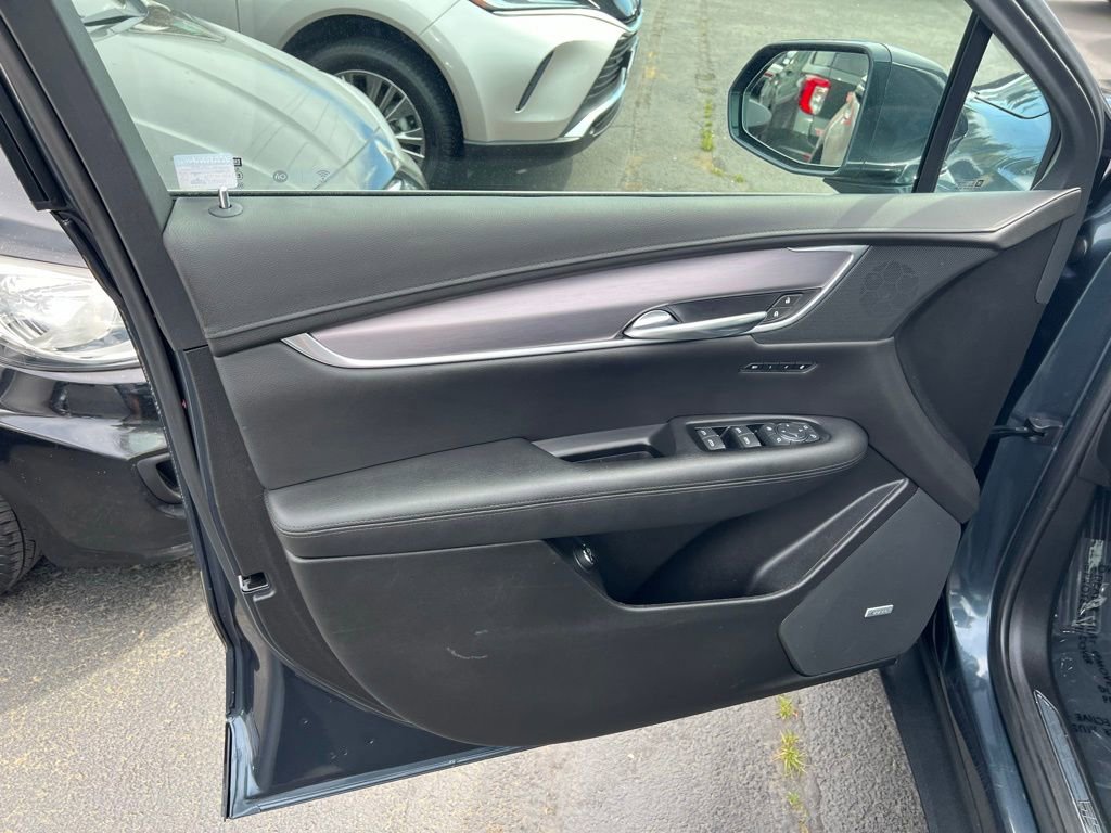 Used 2019 Cadillac XT5 Luxury image 10