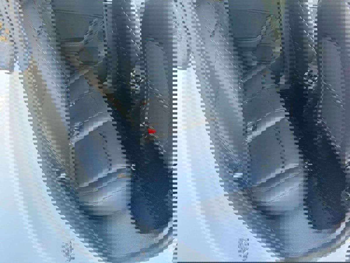 Used 2023 Tesla Model Y Long Range image 21