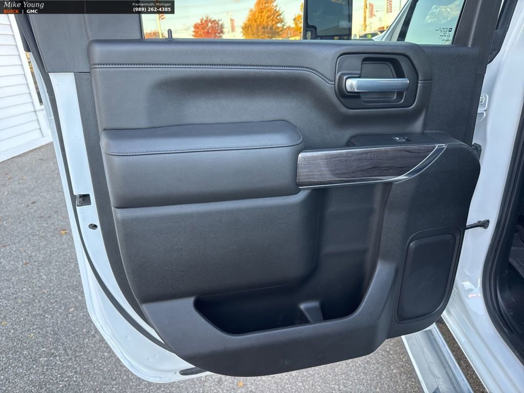 Used 2023 Chevrolet Silverado 3500 LTZ image 34