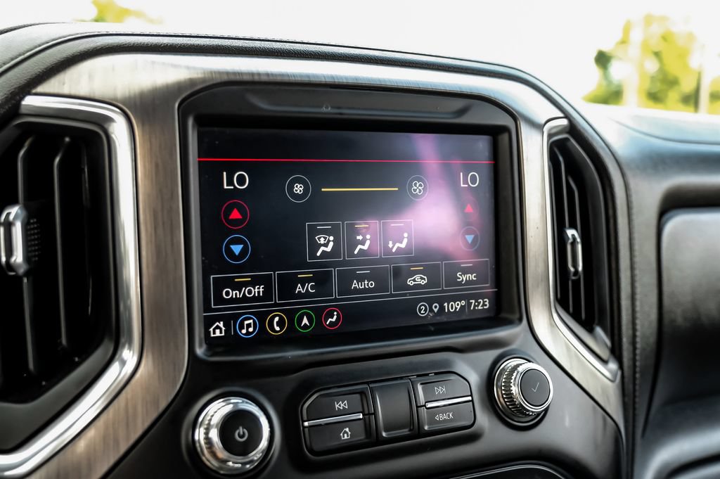 Used 2021 GMC Sierra 3500 Denali w/ Technology Package AWD/4WD image 24