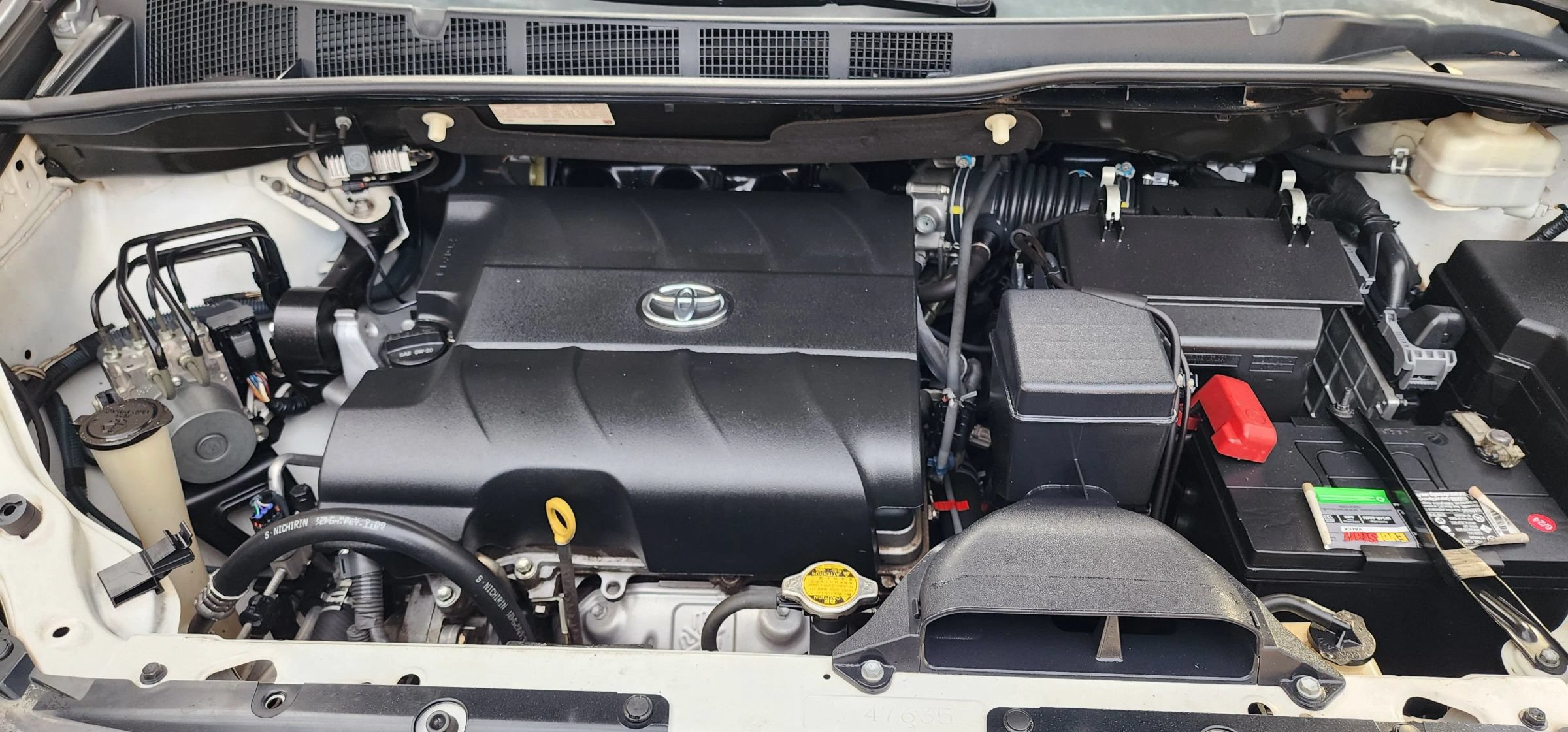 Used 2014 Toyota Sienna SE FWD image 18