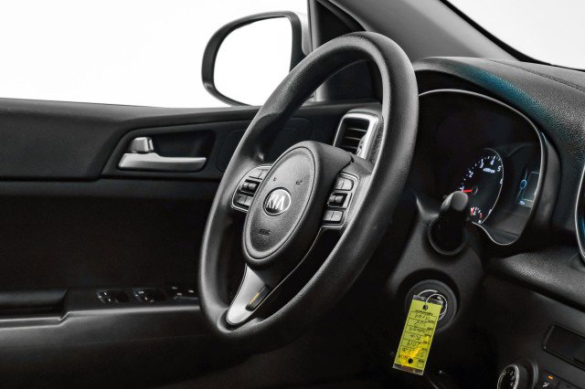 Used 2019 Kia Sportage LX image 11