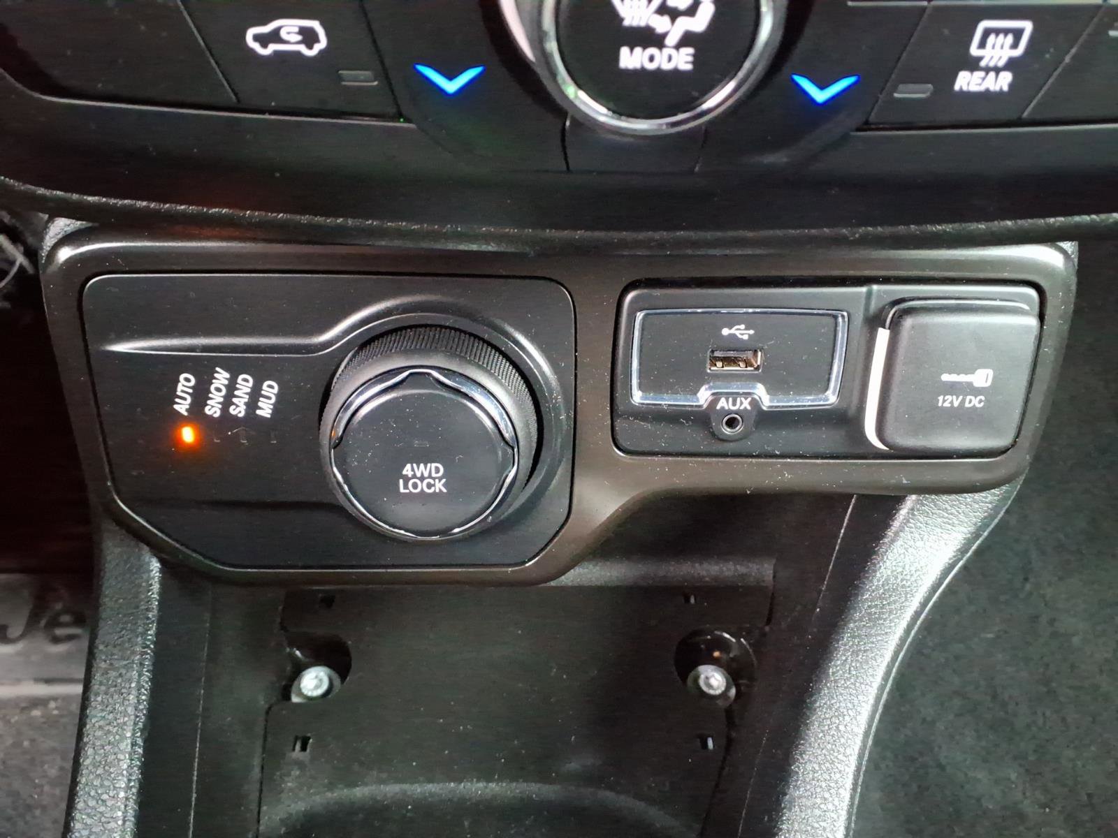 Certified 2020 Jeep Renegade Altitude image 16