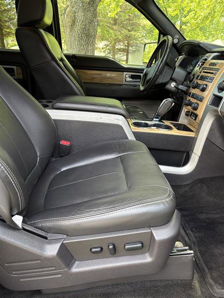 Used 2011 Ford F150 Lariat w/ Lariat Plus Pkg AWD/4WD image 5