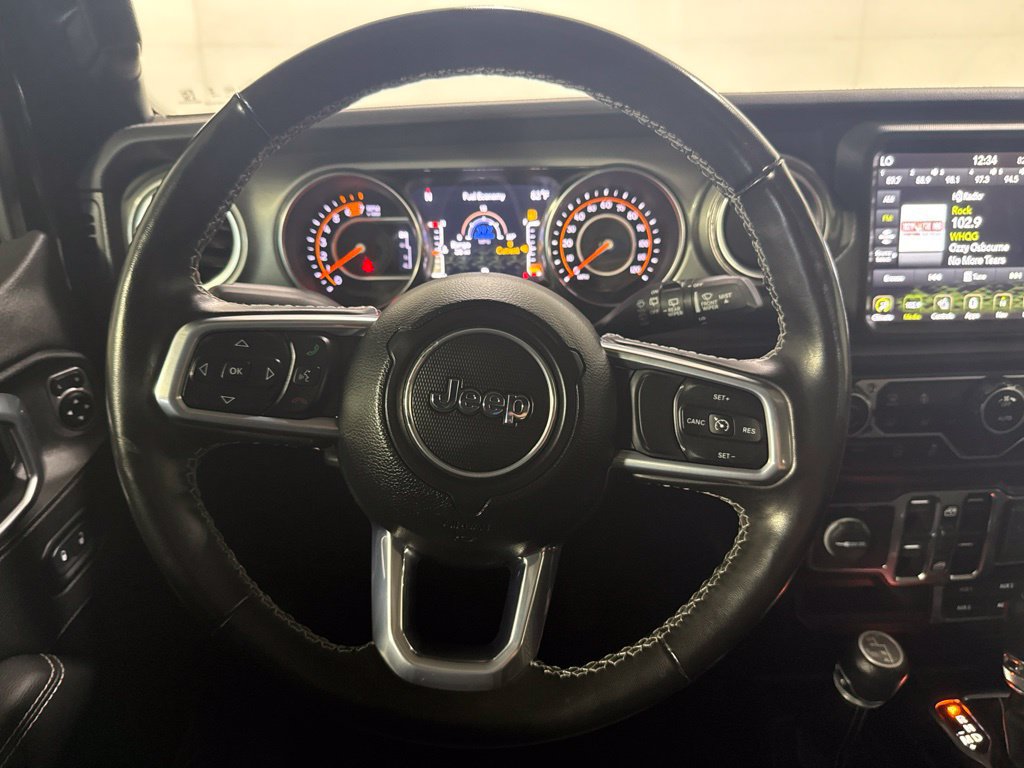 Used 2023 Jeep Wrangler Unlimited Sahara w/ LED Lighting Group AWD/4WD image 19