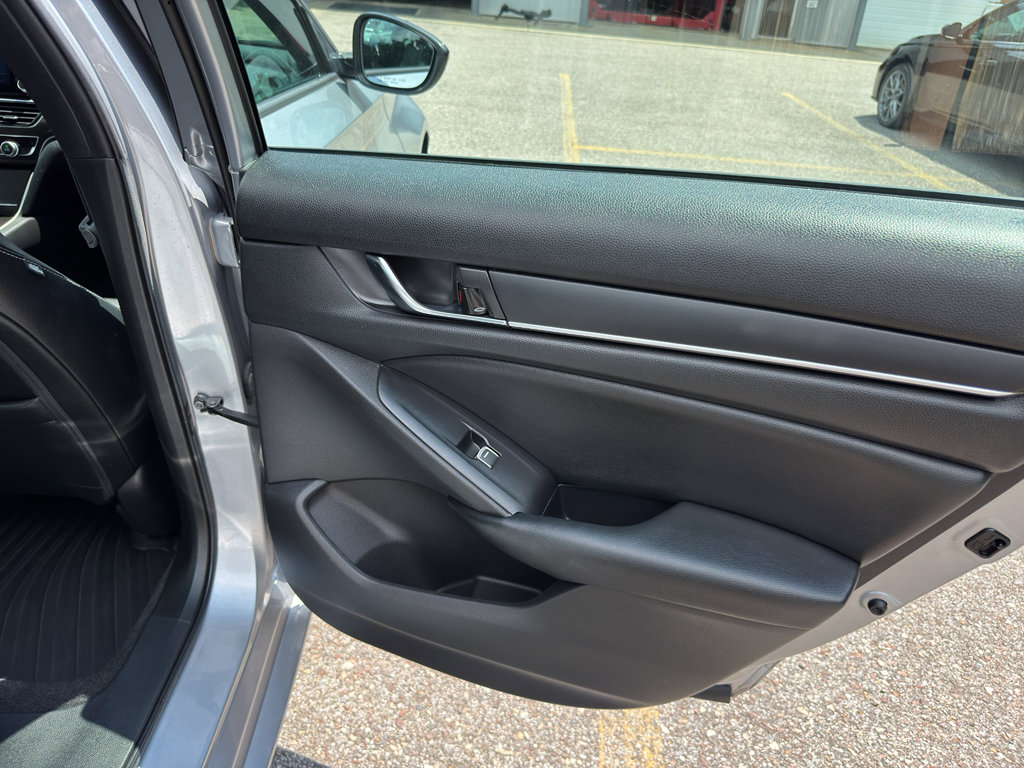 Used 2021 Honda Accord Sport image 20