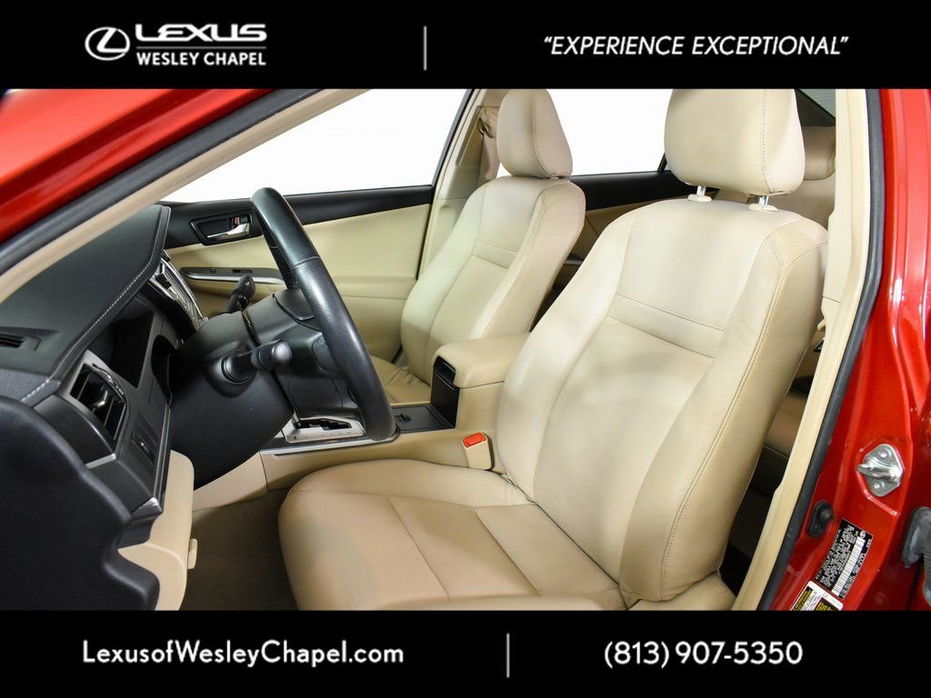 Used 2013 Toyota Camry XLE w/ Convenience Pkg image 18