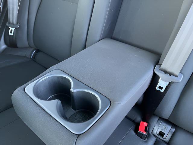 Used 2023 Nissan Rogue S image 29