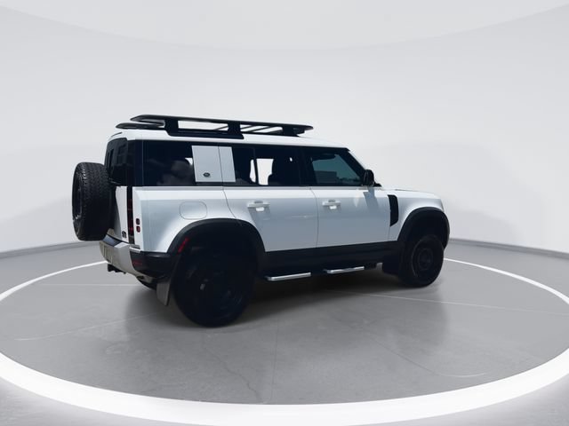 Used 2023 Land Rover Defender 110 S AWD/4WD image 8