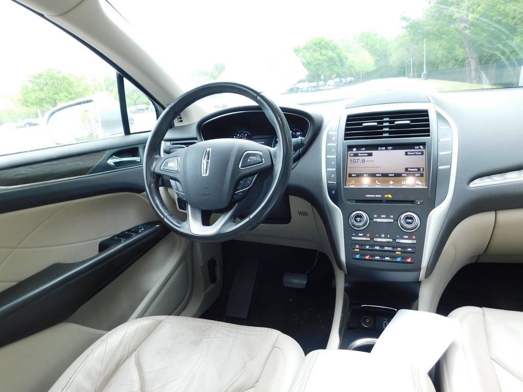 Used 2018 Lincoln MKC Reserve image 7