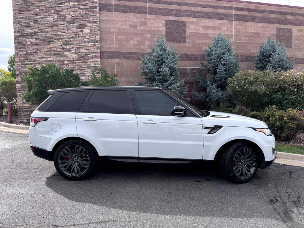 Used 2016 Land Rover Range Rover Sport Supercharged AWD/4WD image 6