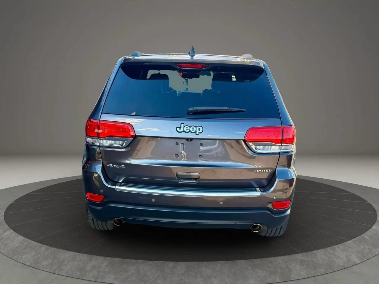 Used 2014 Jeep Grand Cherokee Limited w/ Luxury Group II AWD/4WD image 5