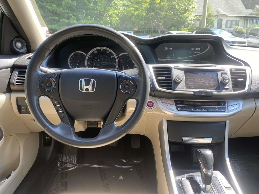 Used 2013 Honda Accord EX-L image 12
