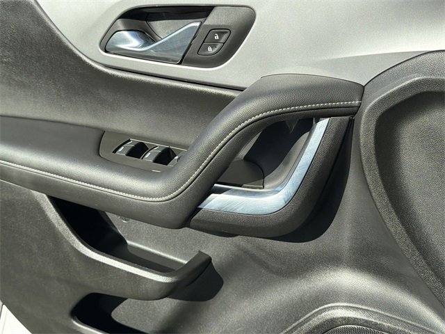 Used 2023 Chevrolet Blazer LT image 34