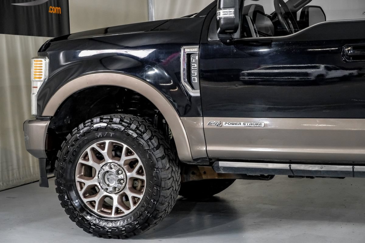 Used 2020 Ford F250 King Ranch w/ King Ranch Ultimate Package AWD/4WD image 12