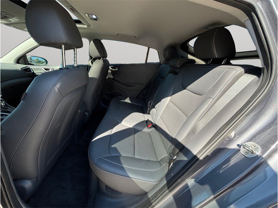 Used 2017 Hyundai Ioniq Limited FWD image 29