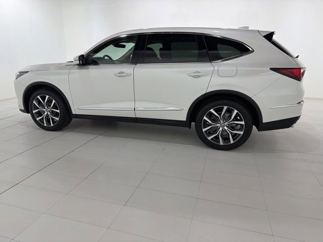 Certified 2023 Acura MDX SH-AWD w/ Technology Package image 2