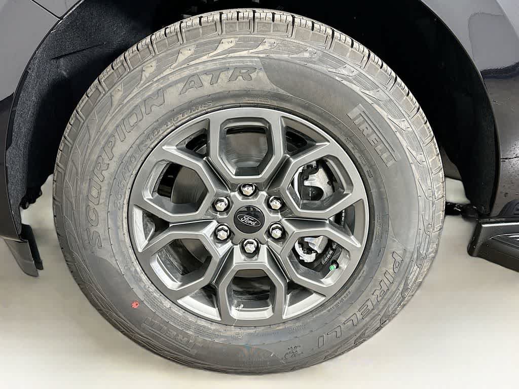 New 2025 Ford Expedition Active RWD image 8