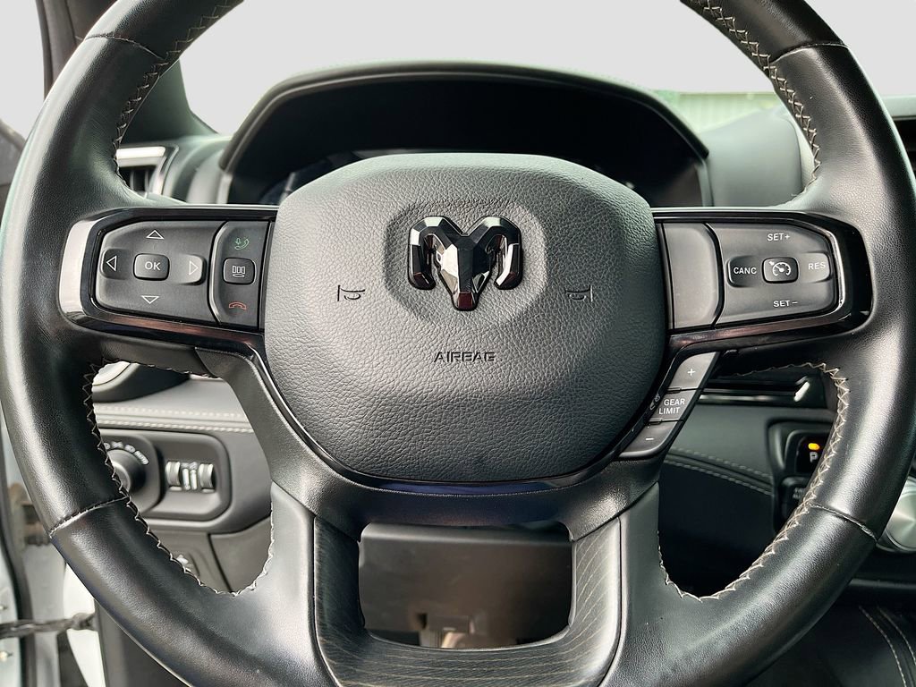 Used 2023 RAM 1500 Limited w/ Night Edition image 11