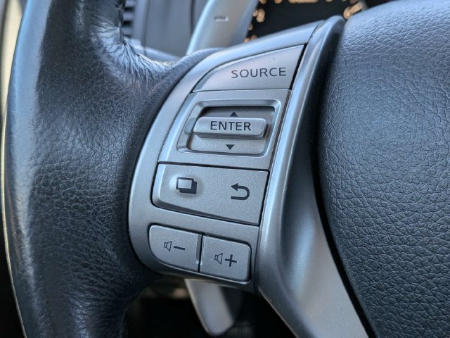 Used 2016 Nissan Altima 3.5 SL w/ 3.5 Technology Package FWD image 28
