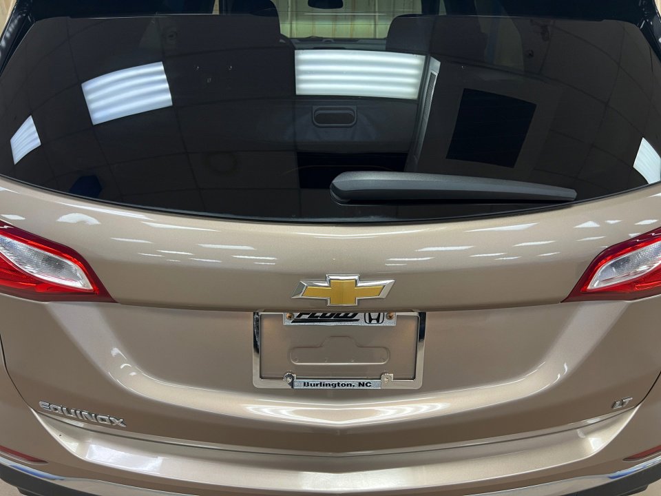Used 2018 Chevrolet Equinox LT image 18