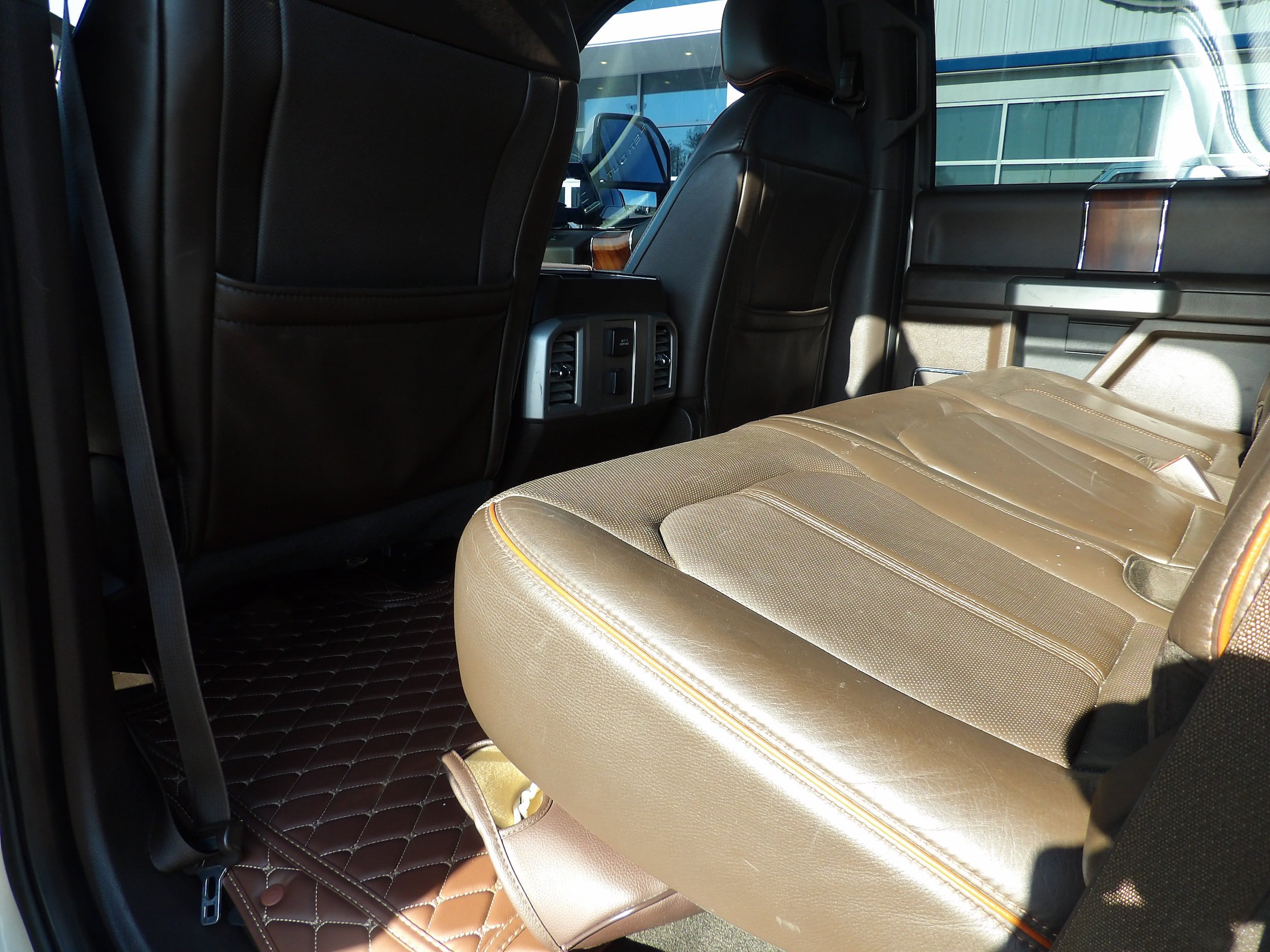 Used 2017 Ford F350 King Ranch w/ FX4 Off-Road Package AWD/4WD image 21