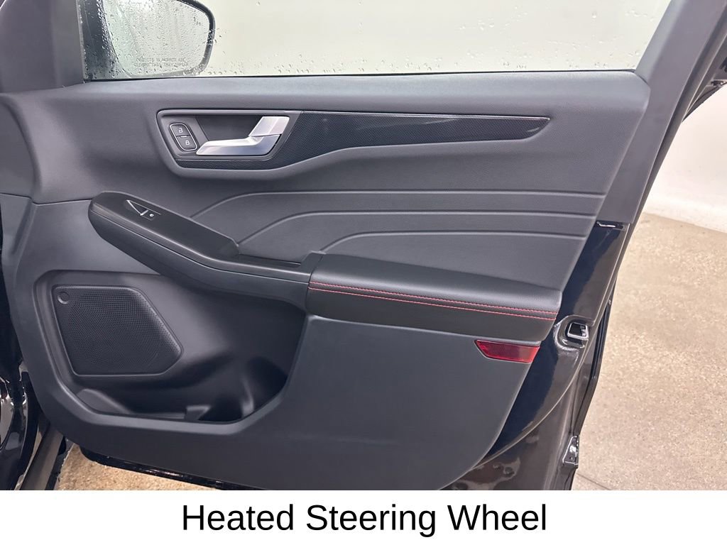New 2026 Ford Escape ST-Line w/ Cold Weather Package AWD/4WD image 17