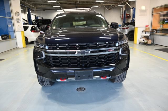 Used 2021 Chevrolet Suburban Z71 w/ Luxury Package image 2