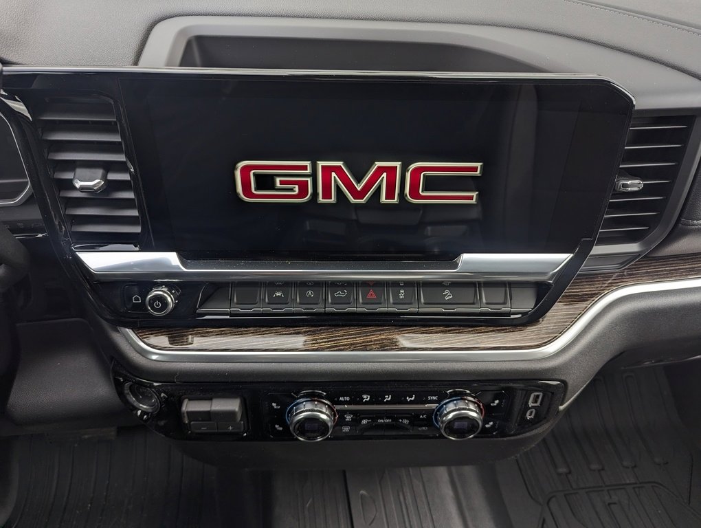 New 2026 GMC Sierra 1500 SLE image 24