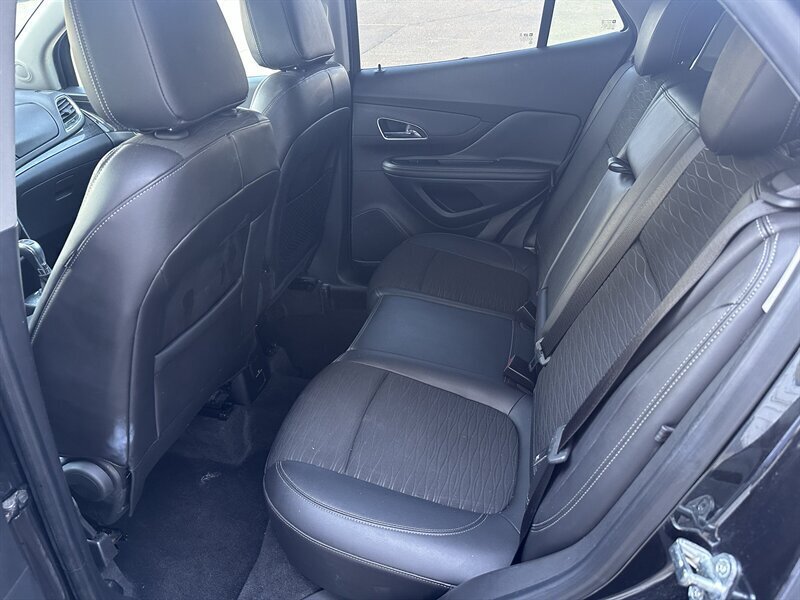 Used 2015 Buick Encore Convenience FWD image 7