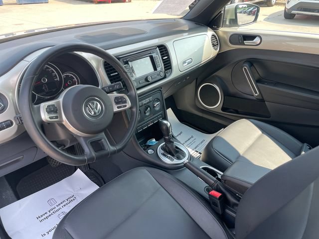 Used 2015 Volkswagen Beetle 1.8T FWD image 23