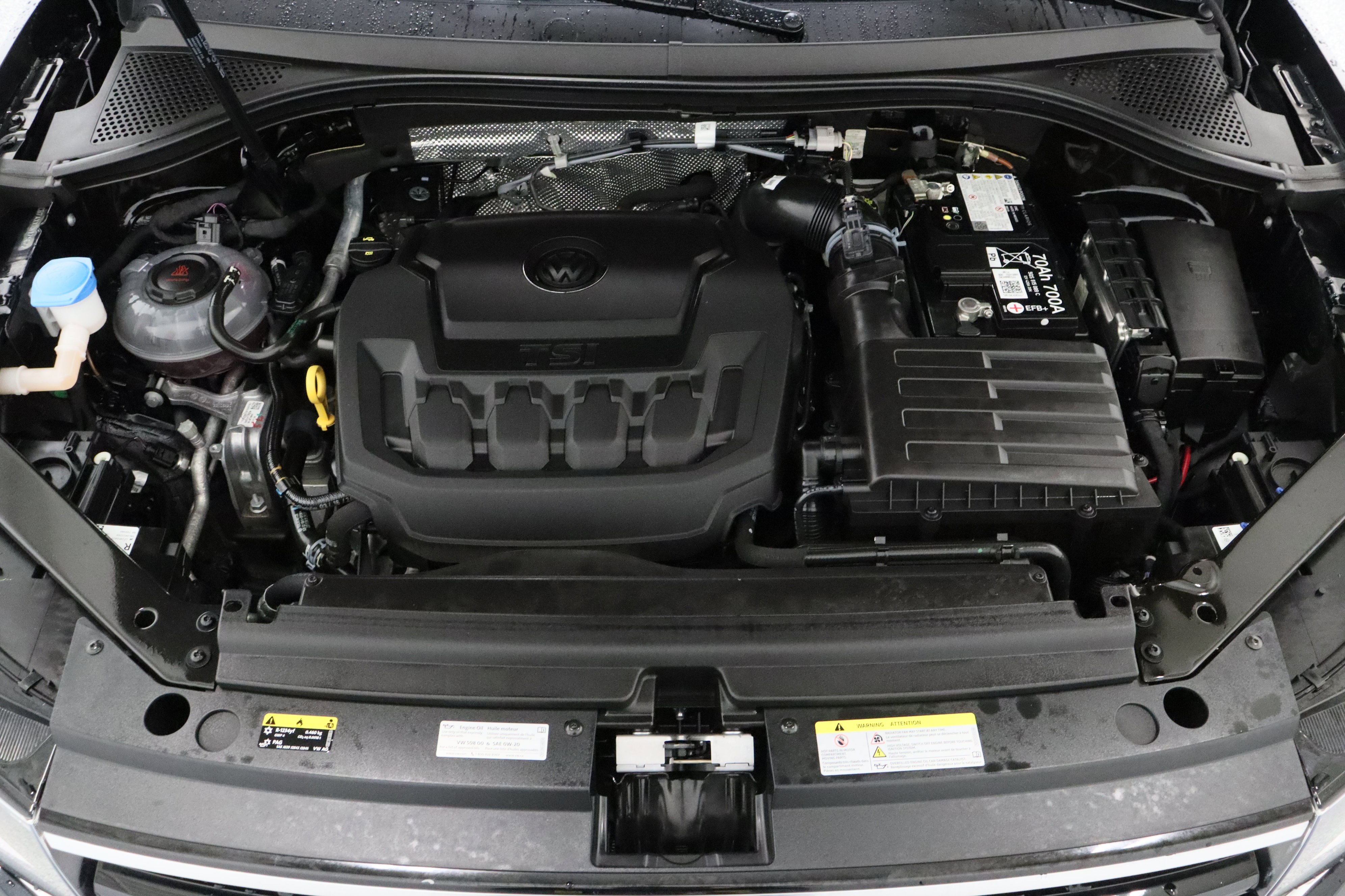 Used 2024 Volkswagen Tiguan SE R-Line FWD image 41