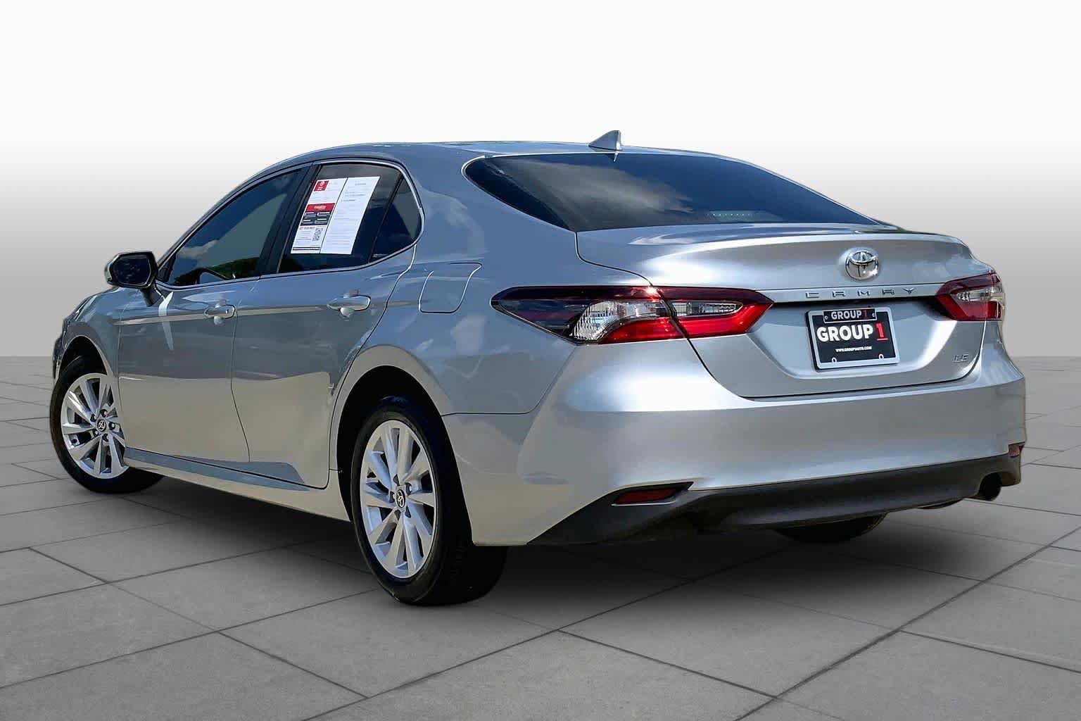 Used 2023 Toyota Camry LE FWD image 11