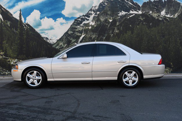 Used 2001 Lincoln LS RWD image 7