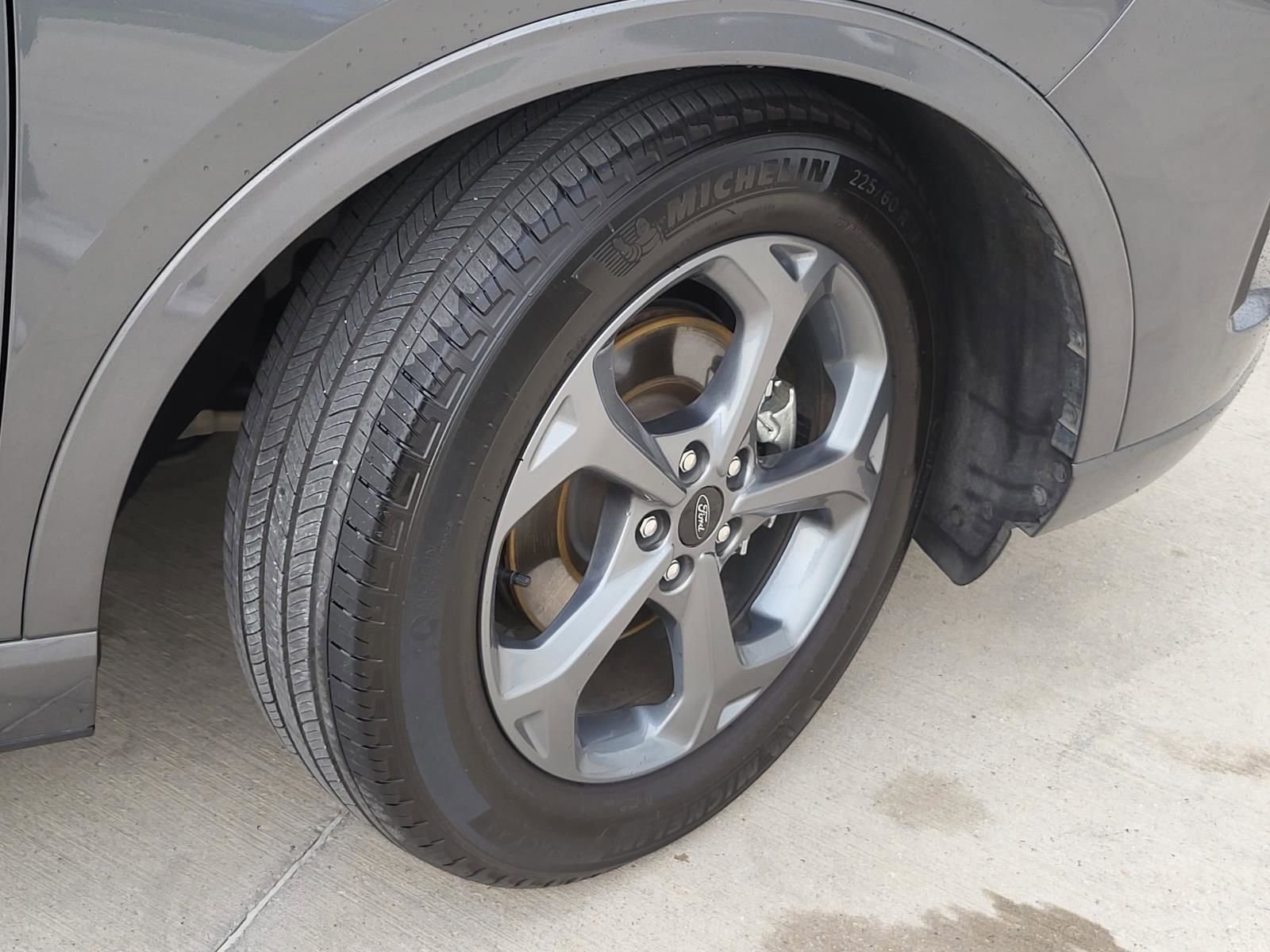 Used 2023 Ford Escape ST-Line w/ Tech Pack #1 image 5