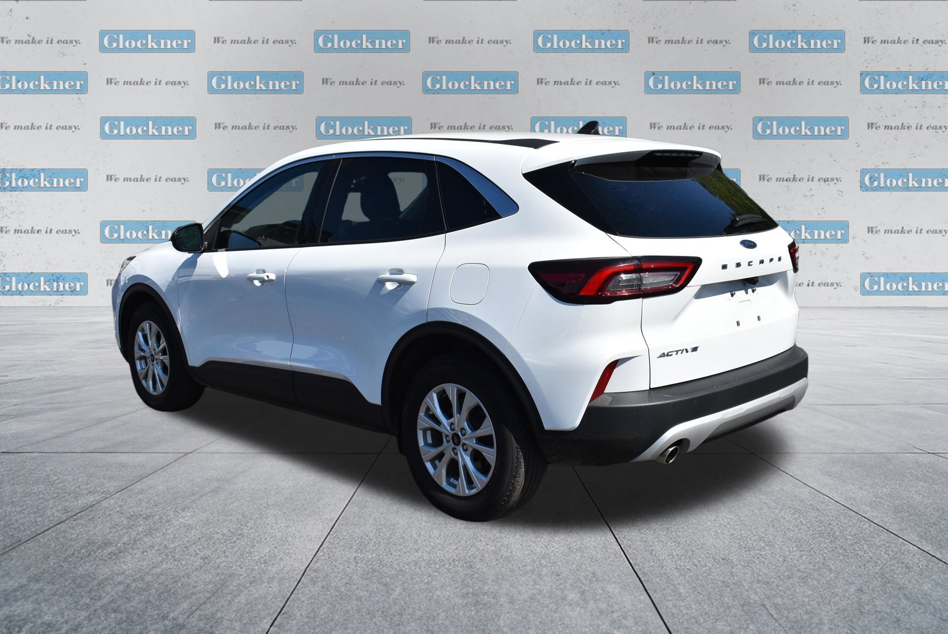 Used 2023 Ford Escape Active w/ Cold Weather Package FWD image 8