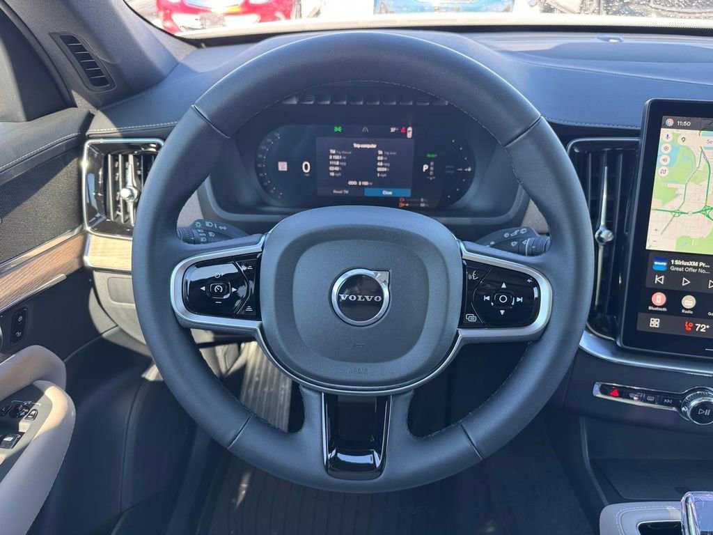 Certified 2025 Volvo XC90 T8 Plus image 11