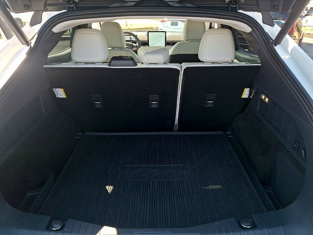 Used 2022 Ford Mustang Mach-E Premium w/ Ice White Appearance Package image 29