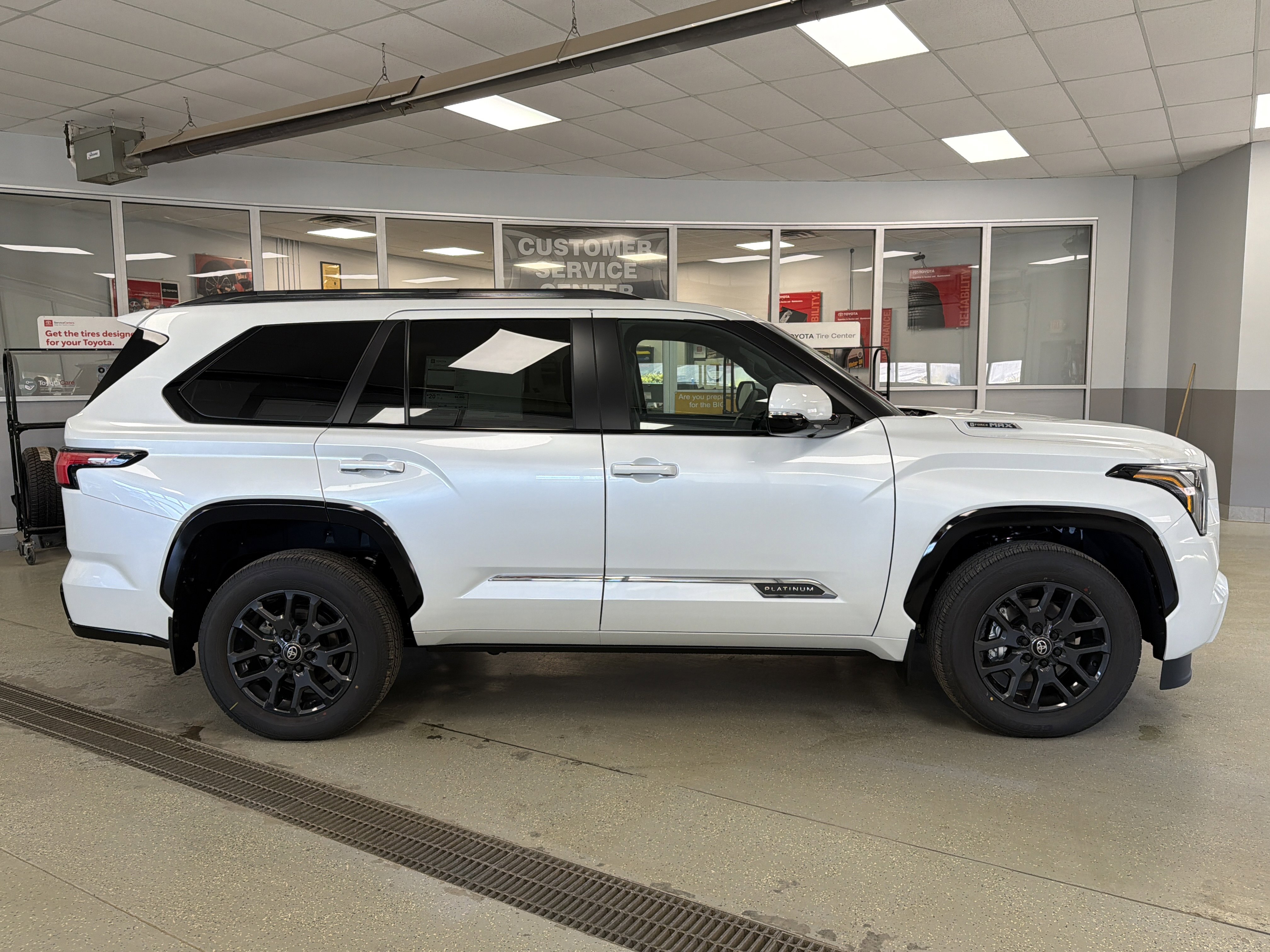 New 2026 Toyota Sequoia Platinum AWD/4WD image 6