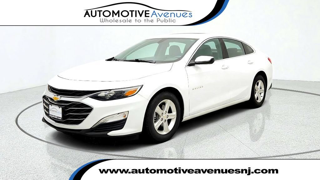 Used 2022 Chevrolet Malibu LS w/ Driver Confidence Package