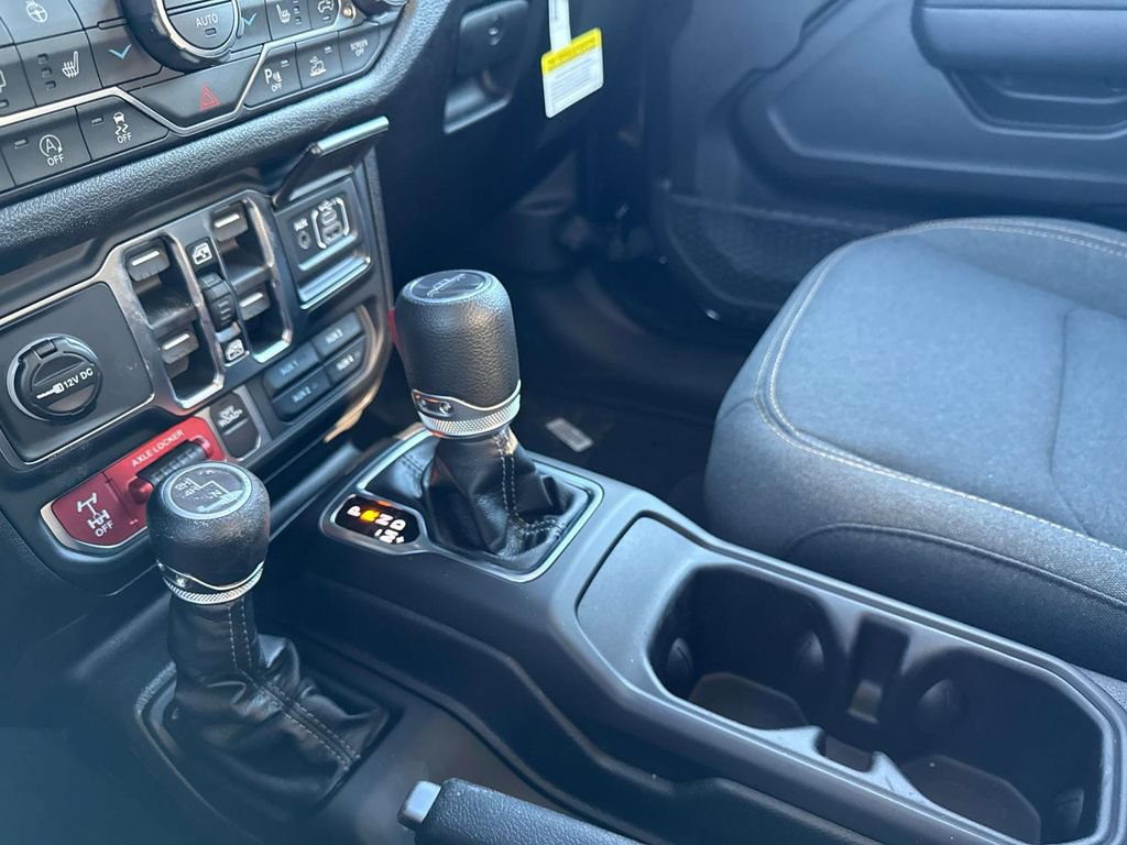New 2026 Jeep Gladiator Sport AWD/4WD image 20