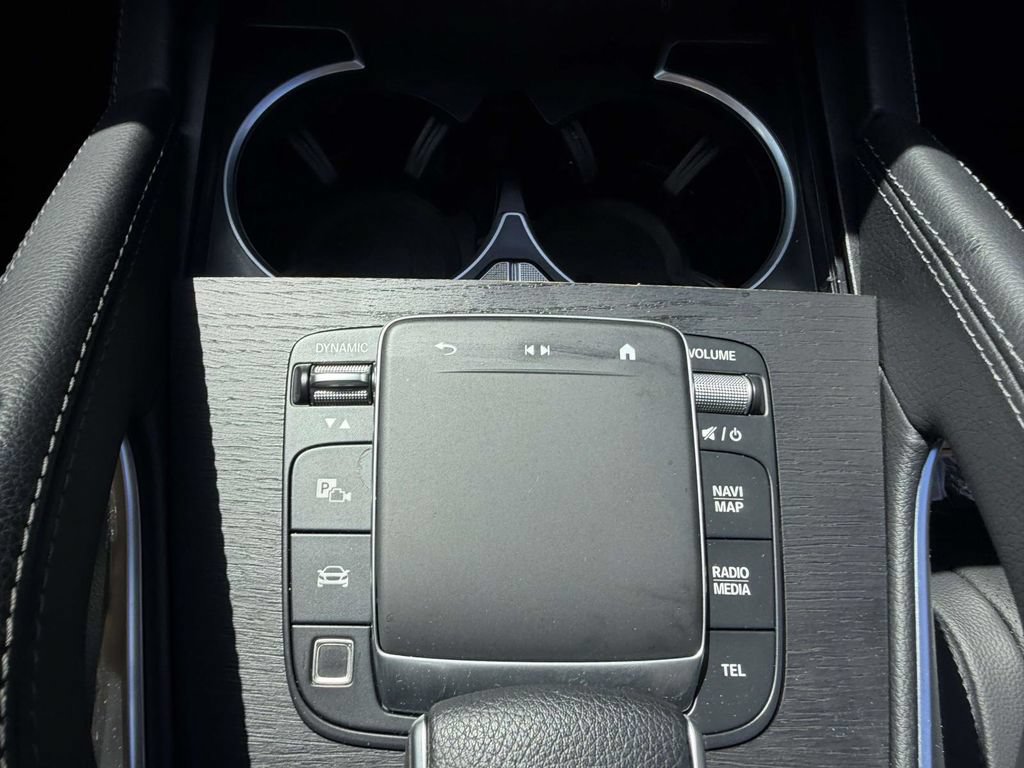Used 2025 Mercedes-Benz GLE 450e 4MATIC image 30