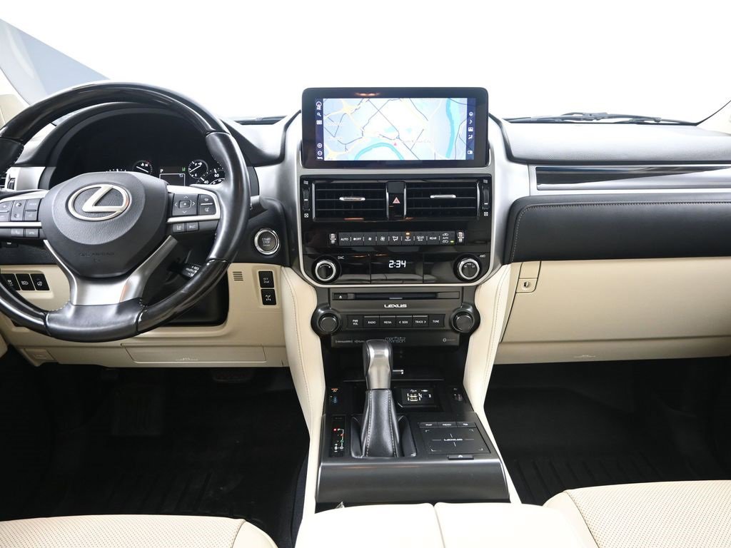Used 2023 Lexus GX 460 Premium image 34