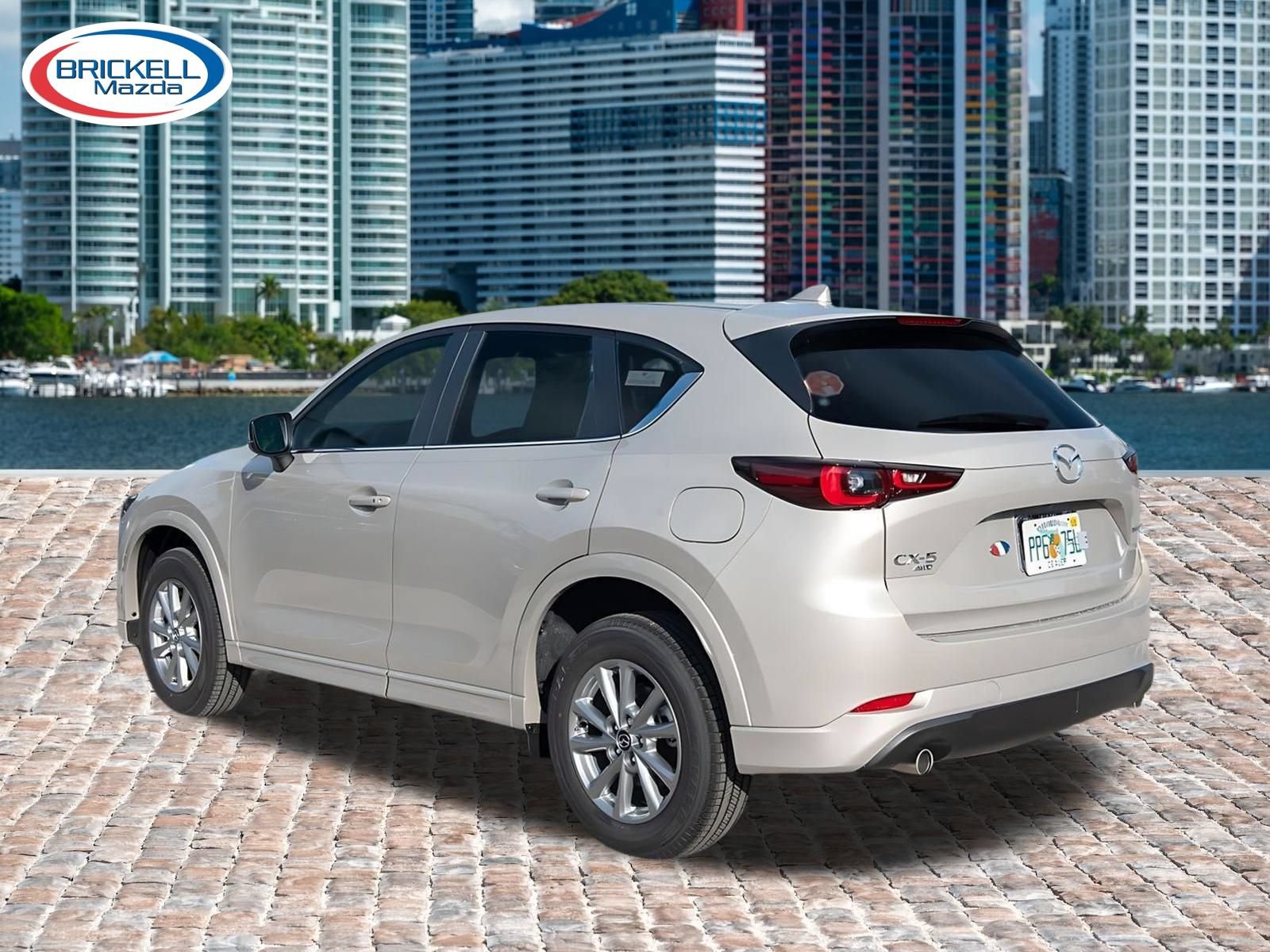 Used 2025 MAZDA CX-5 AWD 2.5 S w/ Select Package image 4