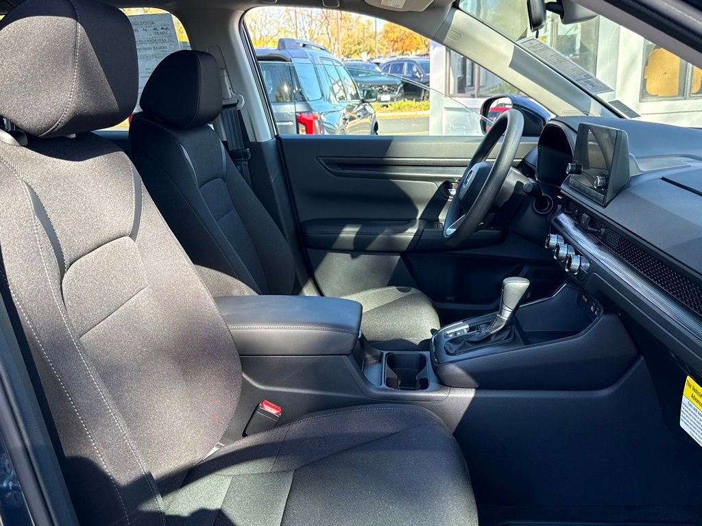 Certified 2025 Honda CR-V EX image 23