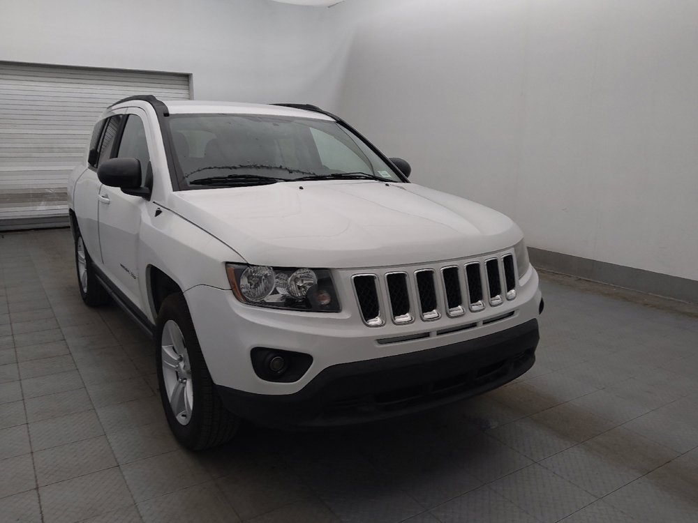 Used 2016 Jeep Compass Sport w/ Power Value Group FWD image 13