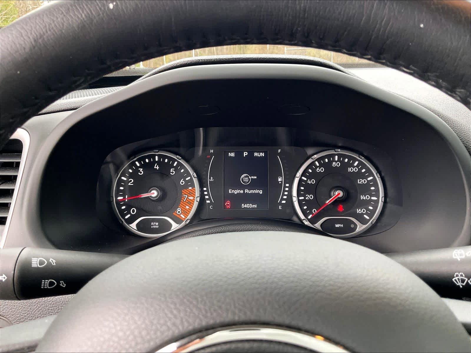 Used 2020 Jeep Renegade Latitude w/ Cold Weather Group AWD/4WD image 24