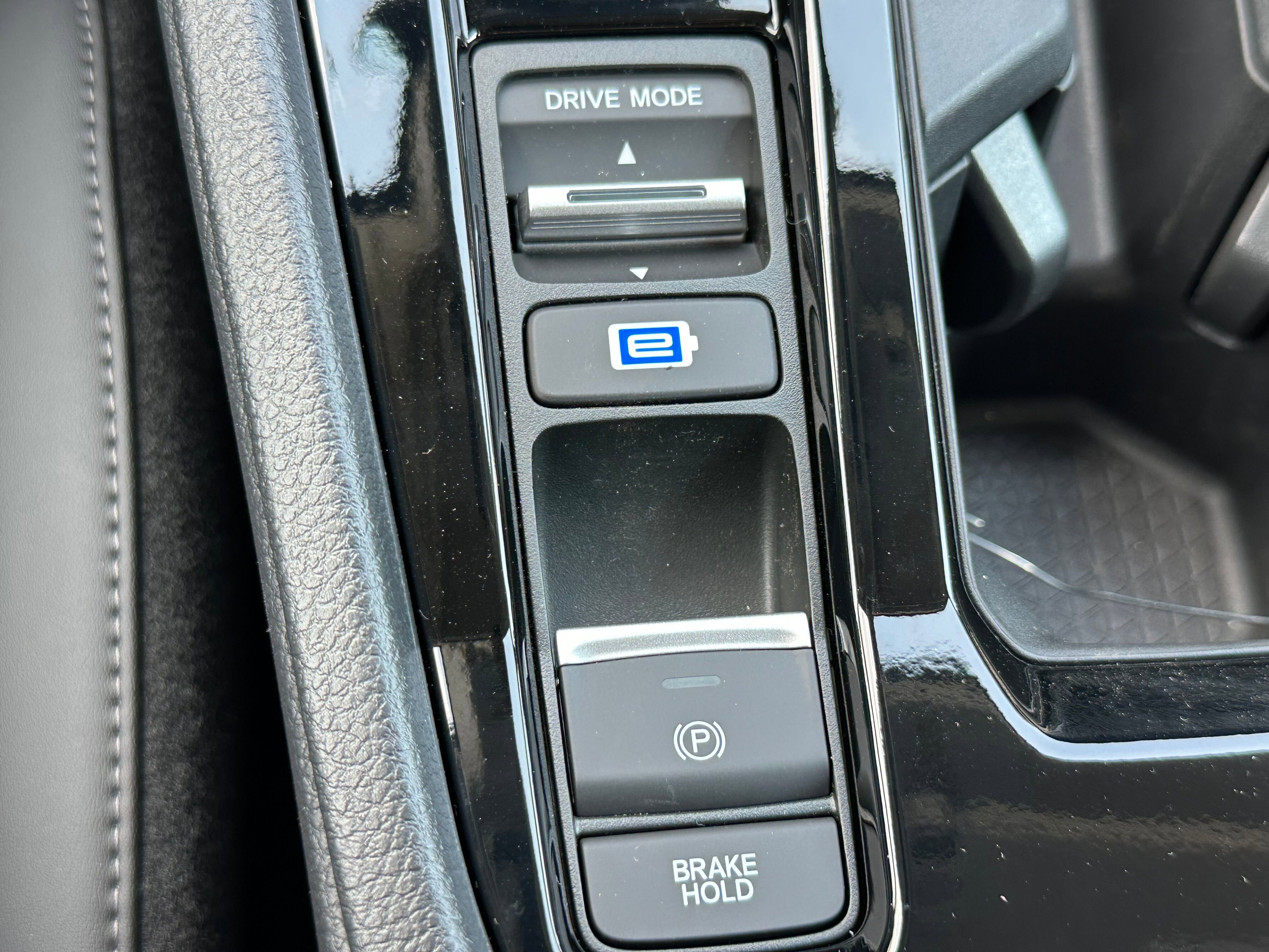 New 2025 Honda Accord EX-L image 30