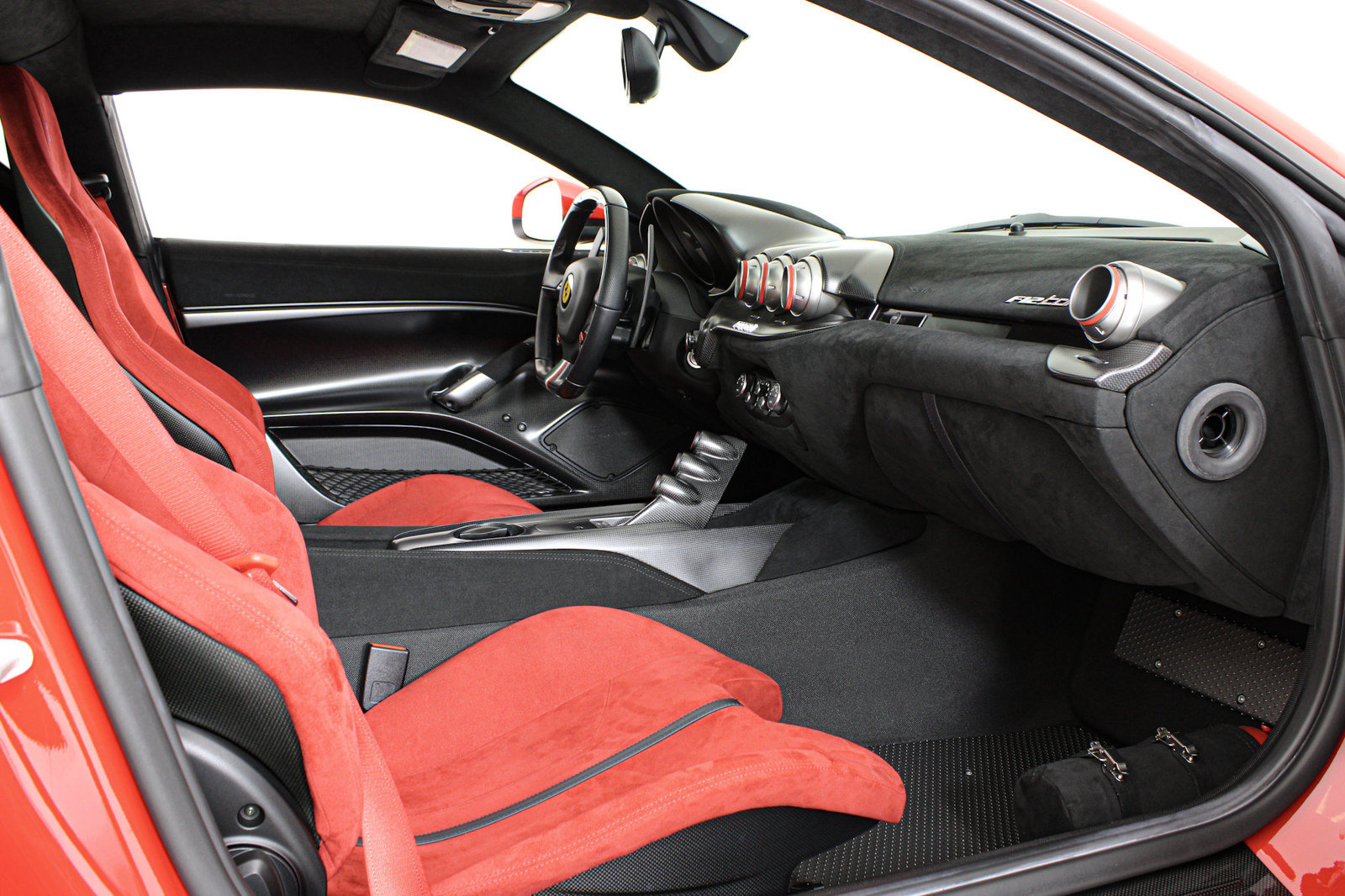 Used 2017 Ferrari F12tdf RWD image 25