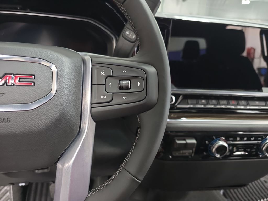 New 2026 GMC Sierra 1500 Elevation image 18